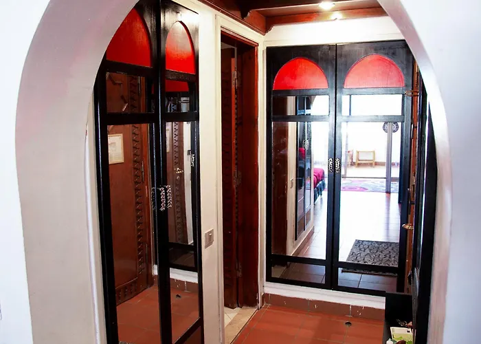 Sea View - - & Pools - Sleeps 4 - 2 Beds And 2 Sofa Beds Apartment *